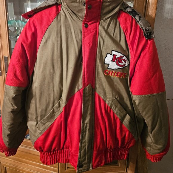 Pro Player Other - Pro Player Men's Vintage Kansas City Chiefs Winter Jacket